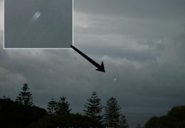 Maggio 2008. Sfera luminosa fotografata in Australia